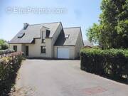 Maison à ARGENTRE-DU-PLESSIS