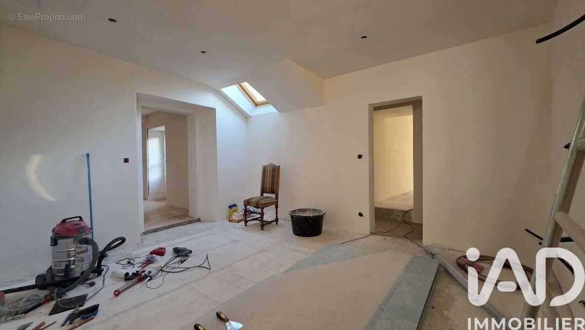 Photo 2 - Maison à VENTEUIL