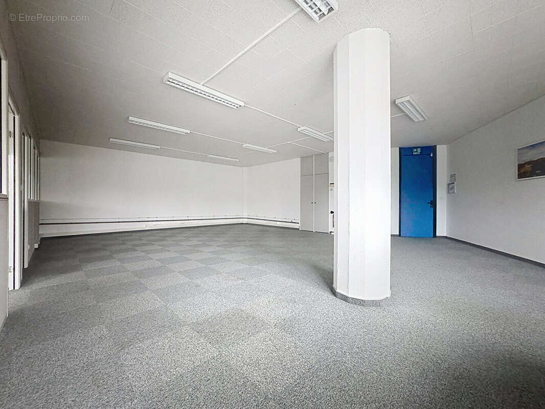 Commerce à ILLKIRCH-GRAFFENSTADEN