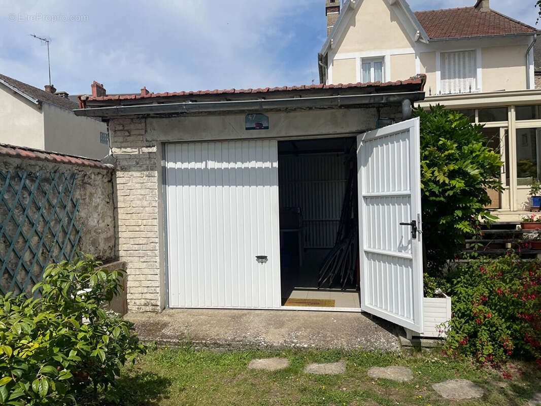 Maison à MANTES-LA-JOLIE