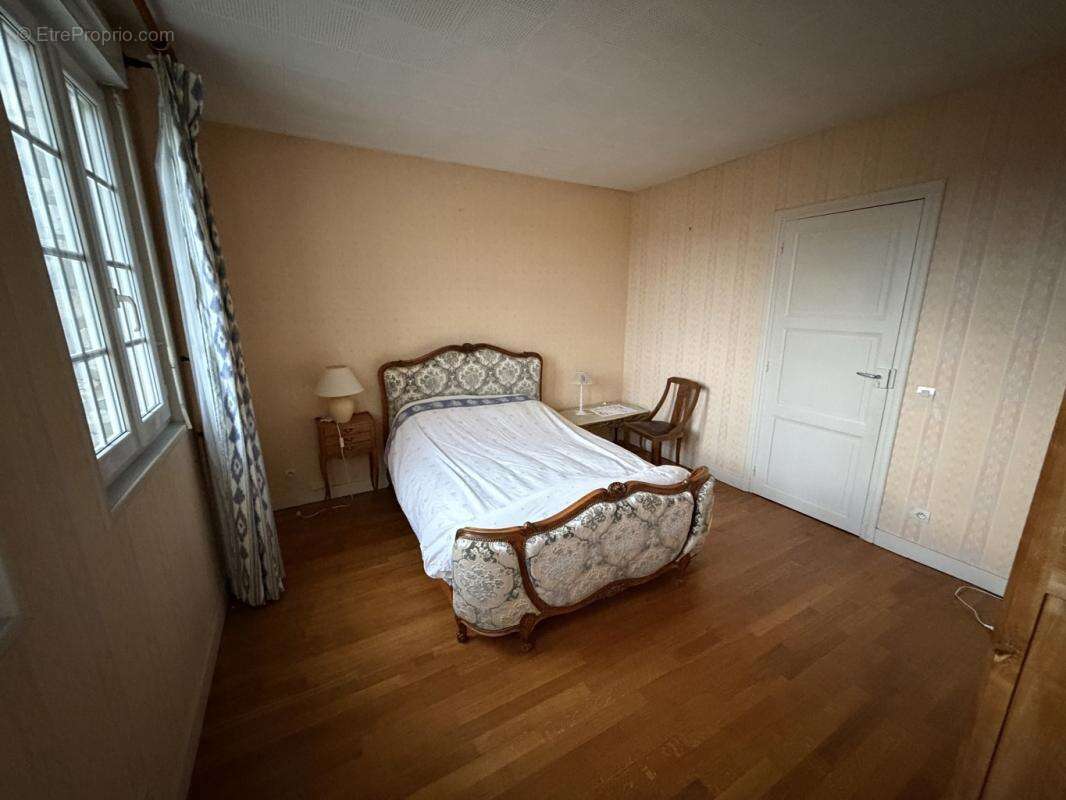 Maison à LA FERTE-BERNARD