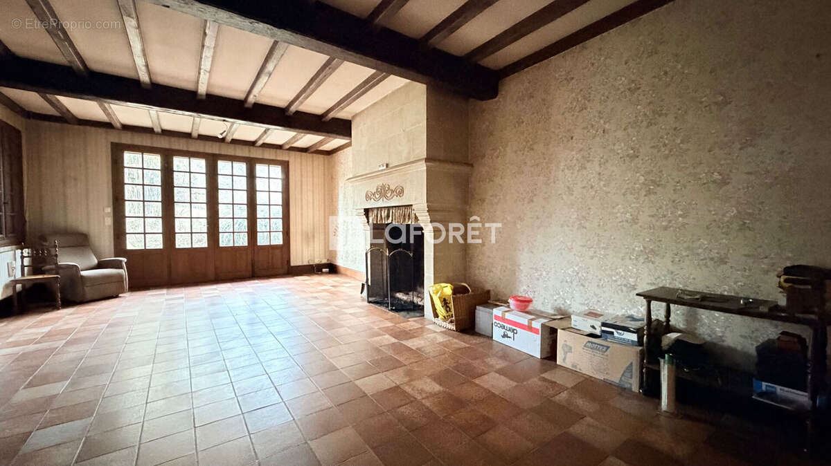 Maison à SAINTE-MENEHOULD