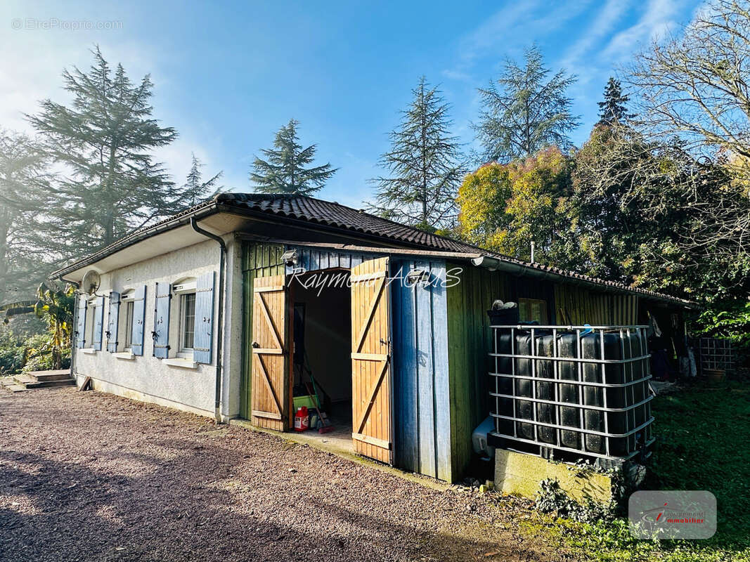 Maison à PORT-SAINTE-FOY-ET-PONCHAPT