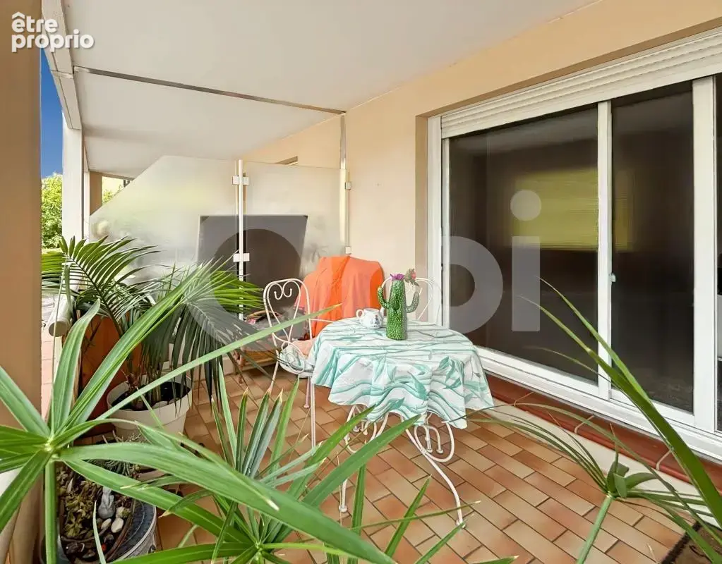 HYÈRES – T2 de 51 m² avec terrasse, garage et cave – VIAGER OCCUPÉ - photo 11