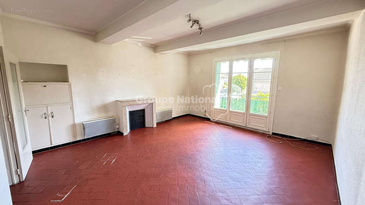 Exclusivité - Maison de village - Cour - photo 6