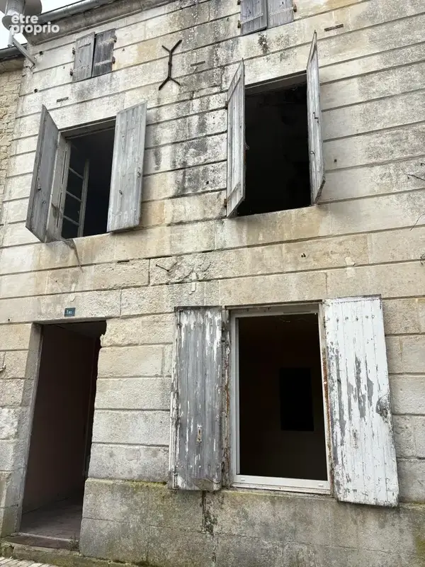 Maison à SAINT-HILAIRE-LA-PALUD