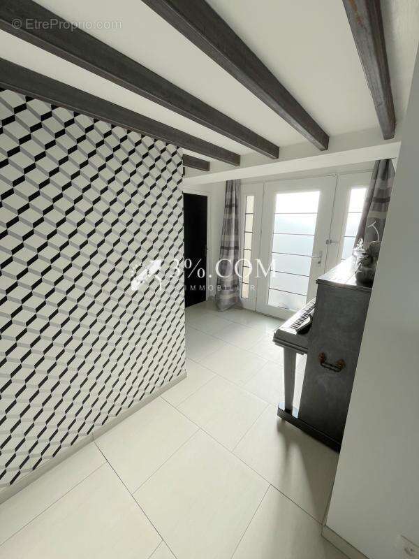 Maison à BOUGUENAIS