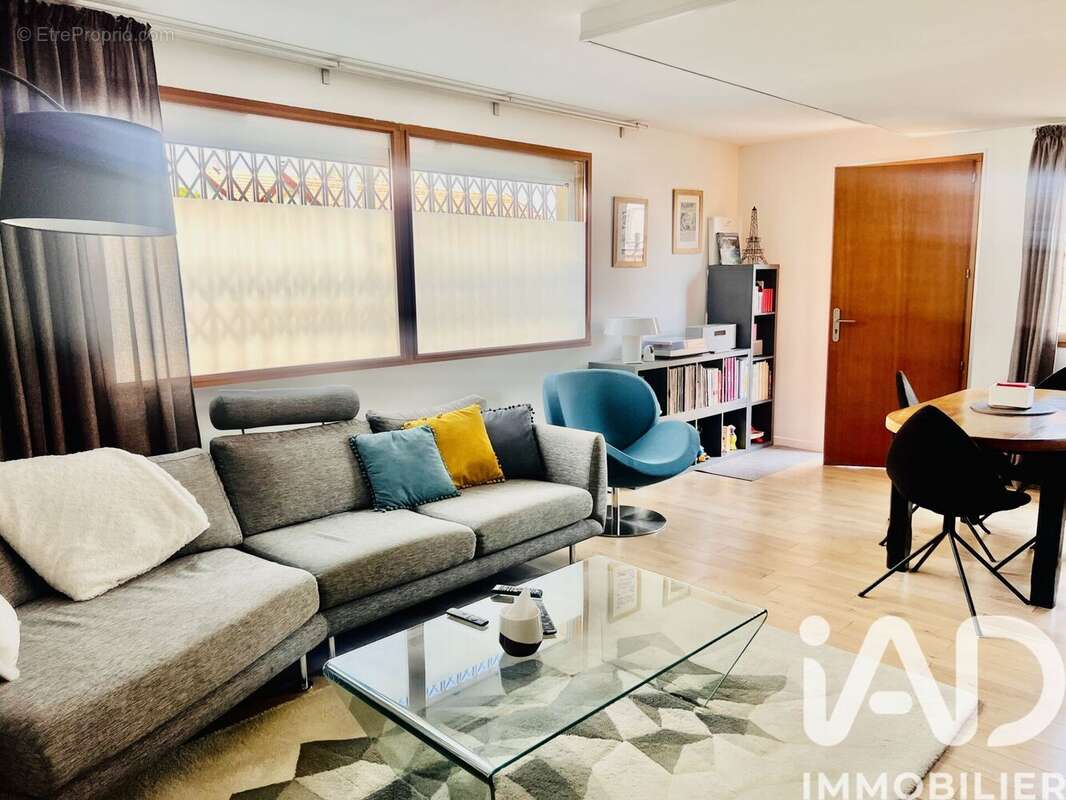 Photo 2 - Maison à STAINS