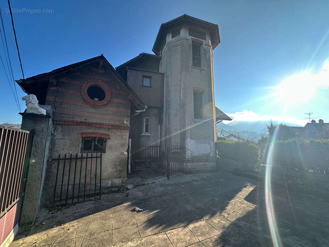 Maison de caractère 213 m2 à rénover - photo 4