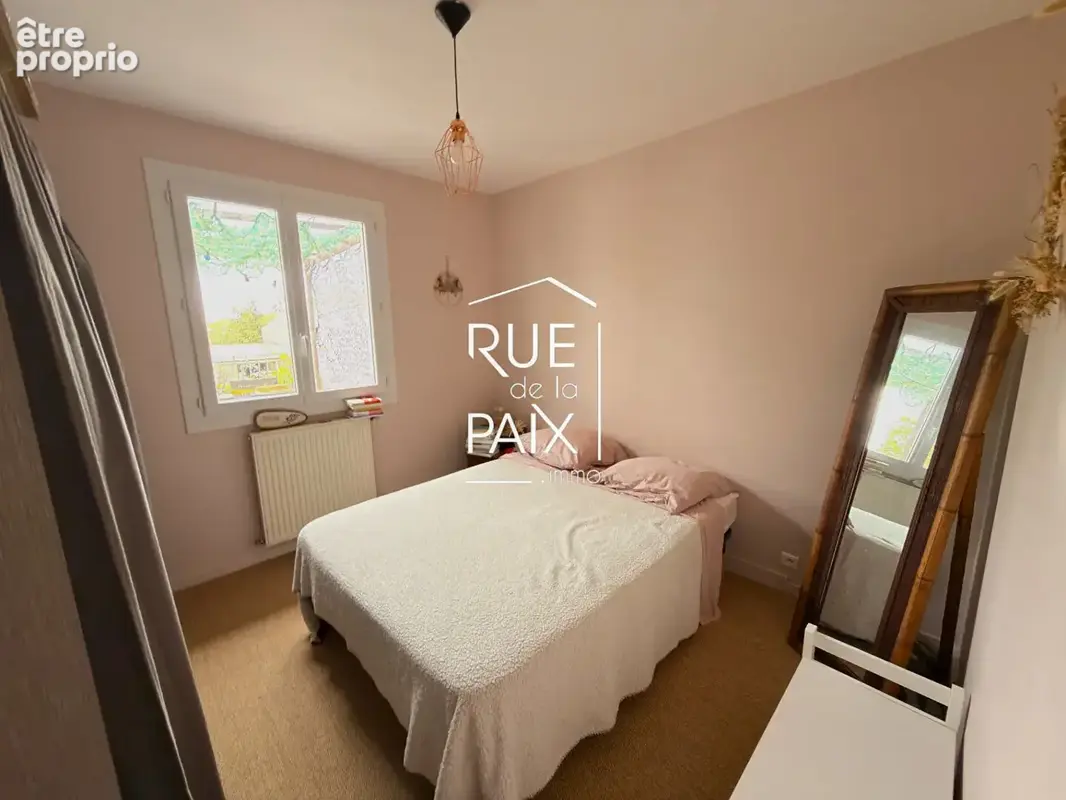 VOUILLÉ (86190), à 15 min de Poitiers ? Maison familiale de 5 pièces sur terrain clos de 974 m². - photo 6