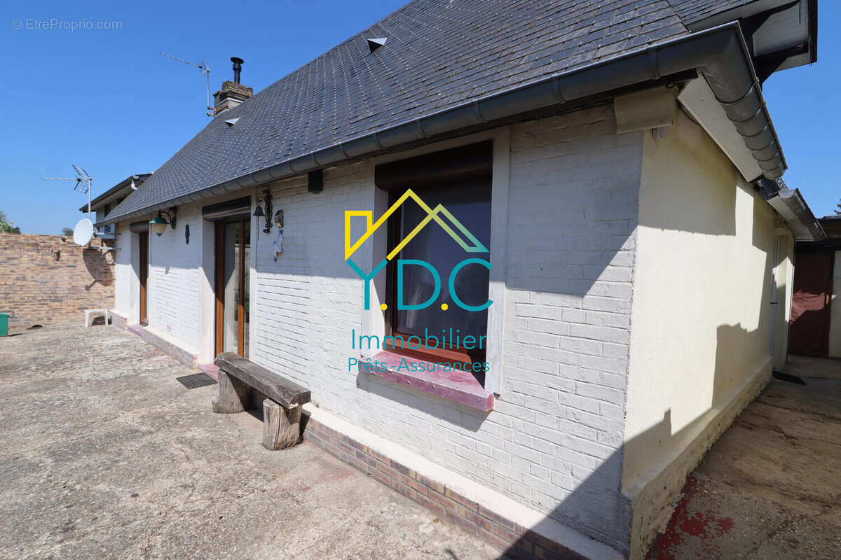 Maison à SAINT-MACLOU-LA-BRIERE