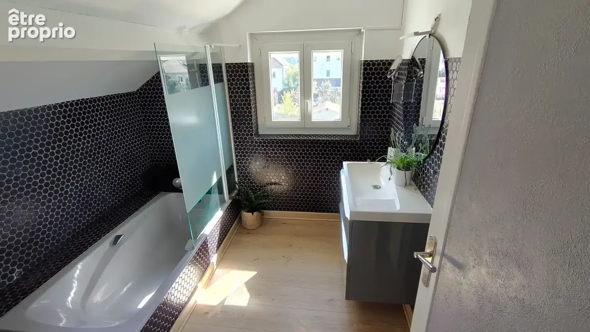 Brive maison, 4 chs, garage, avec sauna et piscine sur 600 m2 de terrain ! - photo 13
