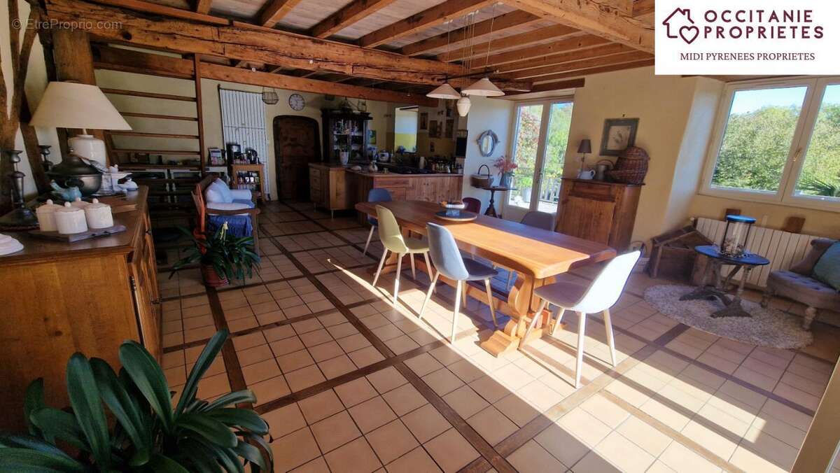 Maison à ESPLAS-DE-SEROU