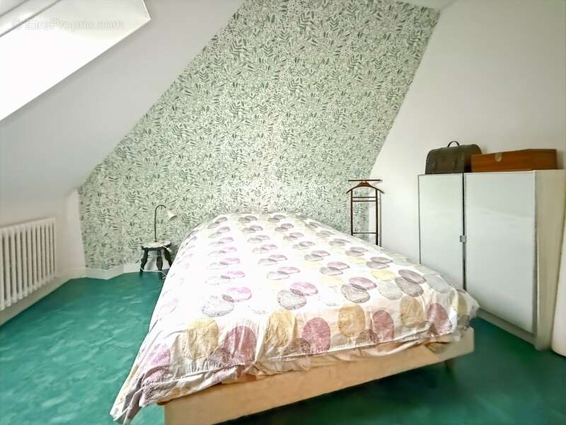 Maison à LE RELECQ-KERHUON