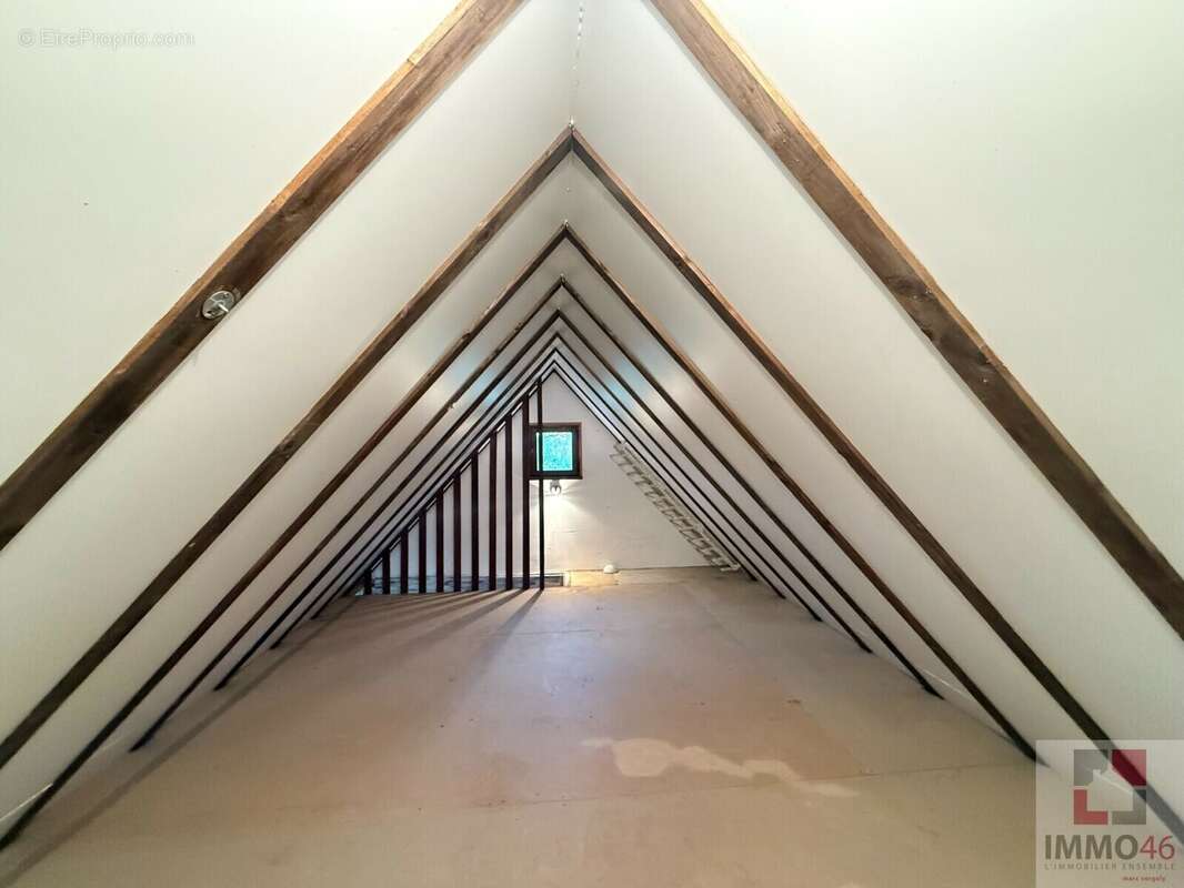 Maison à MONTFAUCON