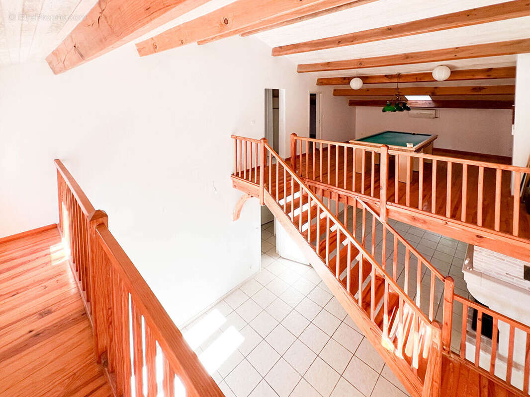 Maison à SAUGNACQ-ET-MURET