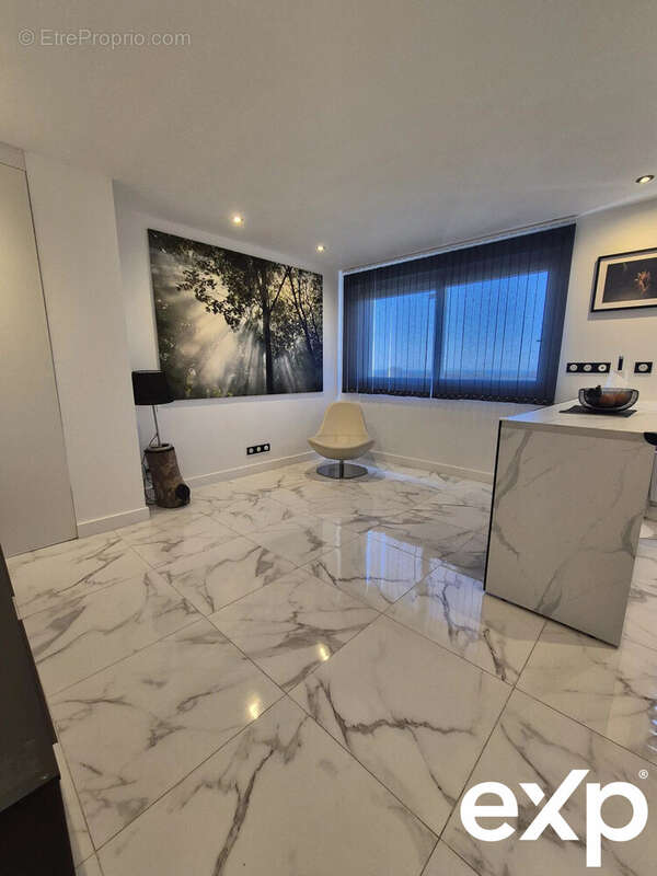 Appartement à MARSEILLE-14E