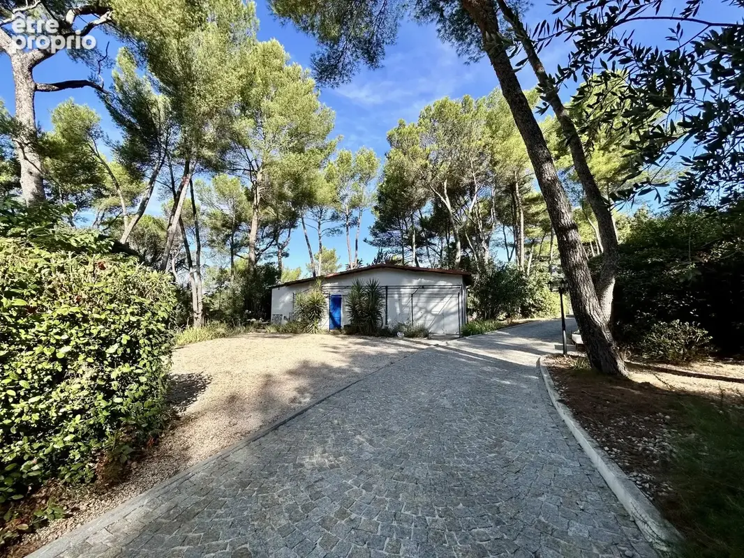 Maison ideal 2 familles sur 7000 m2 Eoures - photo 3