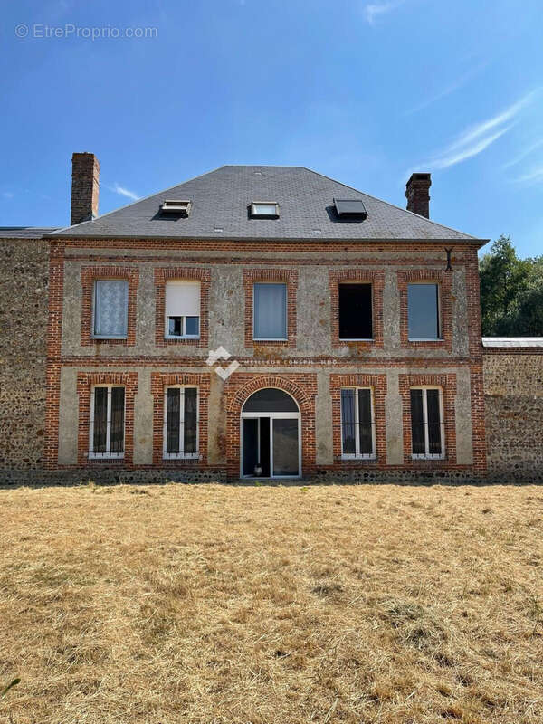Maison 303 m² à Verneuil-Sur-Avre  - photo 6