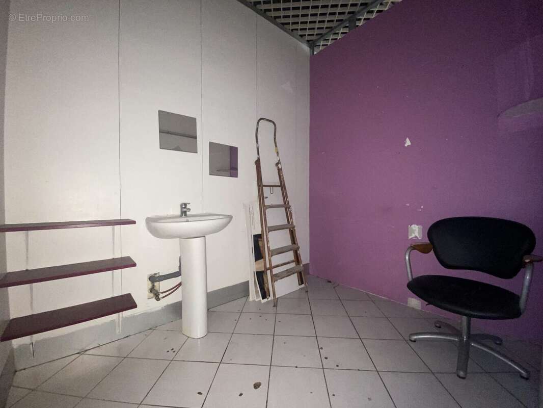 Commerce à BOURG-DE-PEAGE