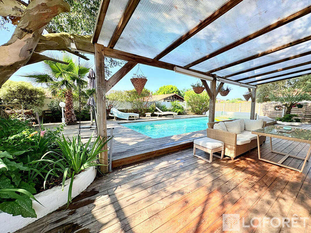 Maison à GUJAN-MESTRAS