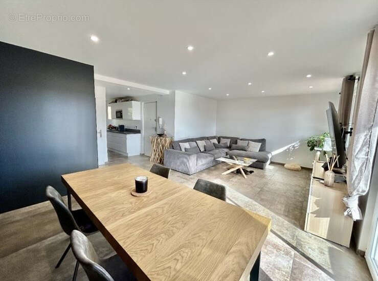 Appartement à SANARY-SUR-MER