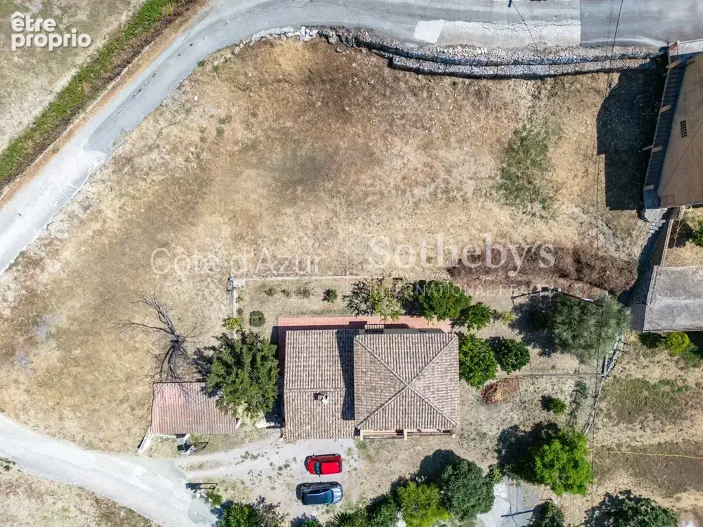 Èze : Terrain constructible 988 m² proche Monaco - Projet villa - photo 9