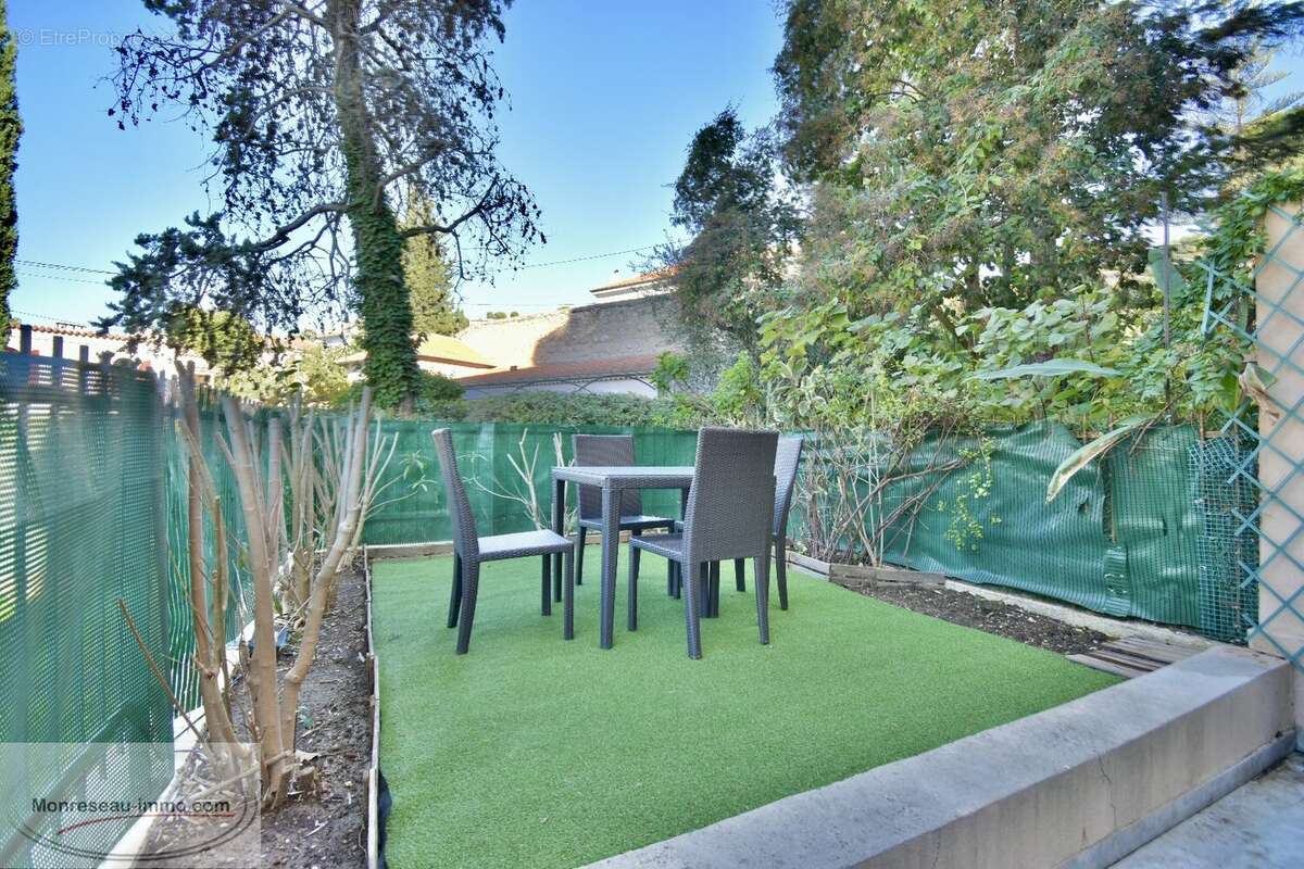 Appartement à LE CANNET