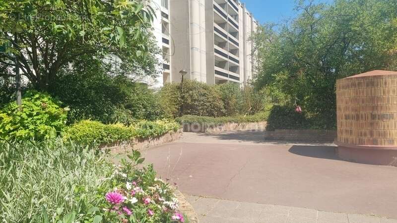 Appartement à MAISONS-ALFORT