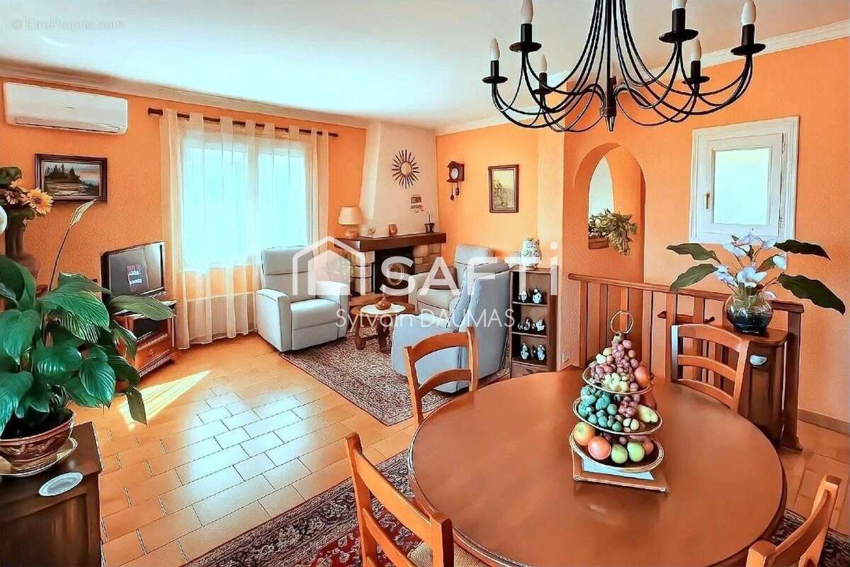 Photo 6 - Maison à SIX-FOURS-LES-PLAGES