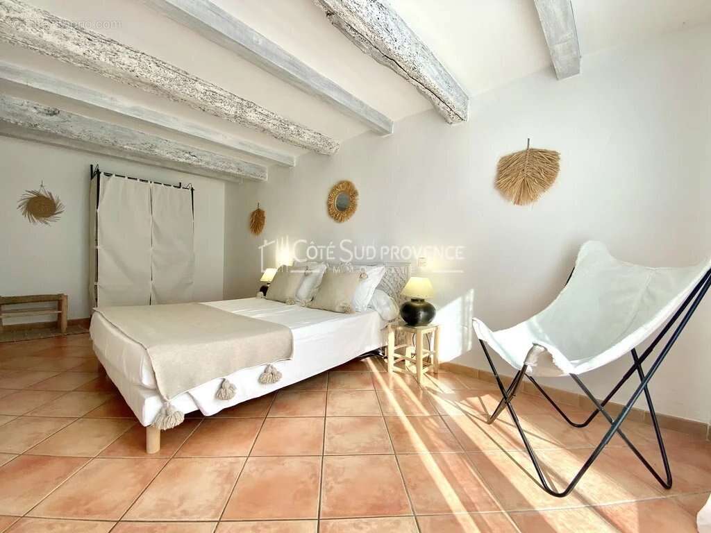 Maison à MAZAN