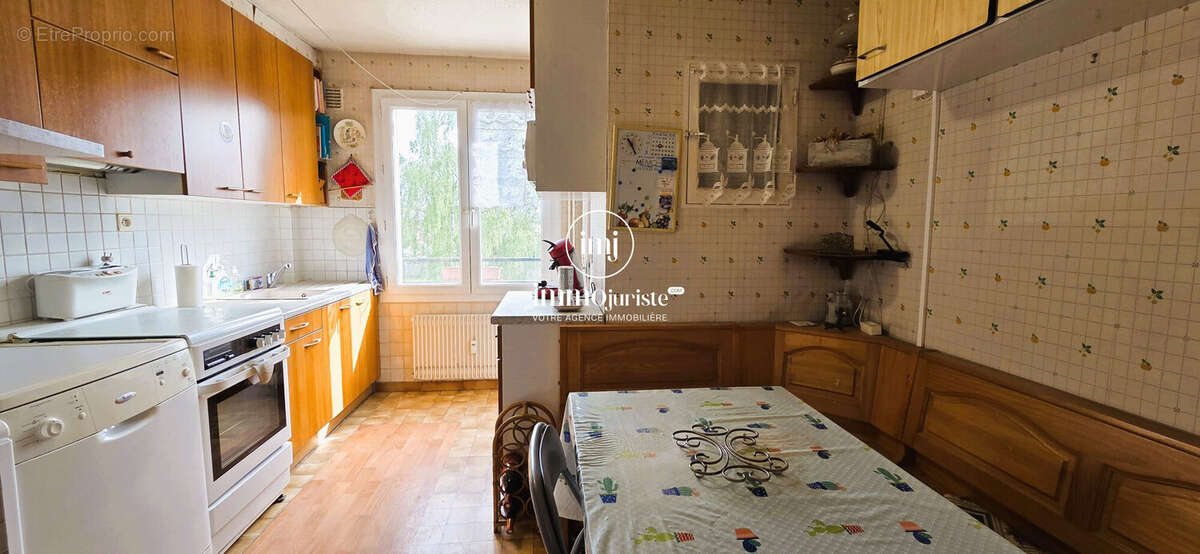 Appartement 57 m² à Limoges  - photo 7