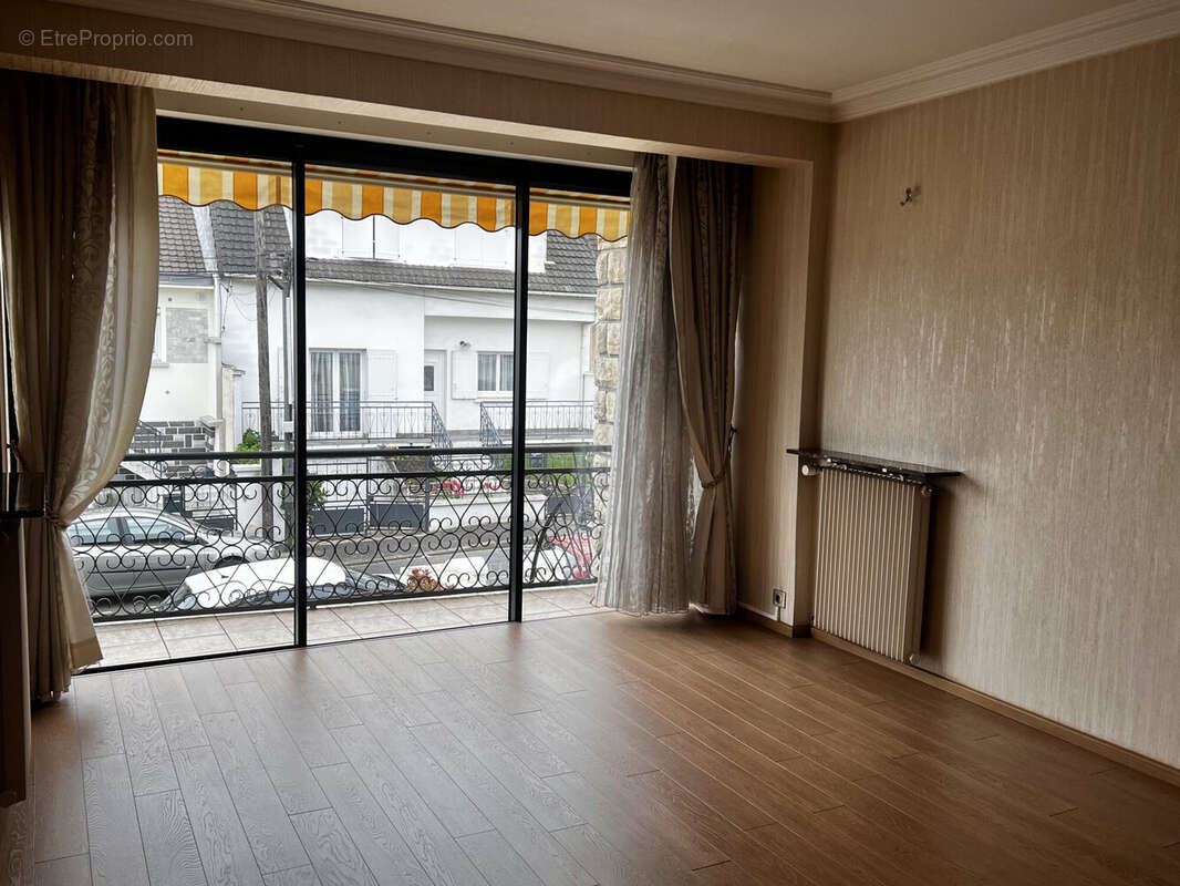 Maison à ORMESSON-SUR-MARNE