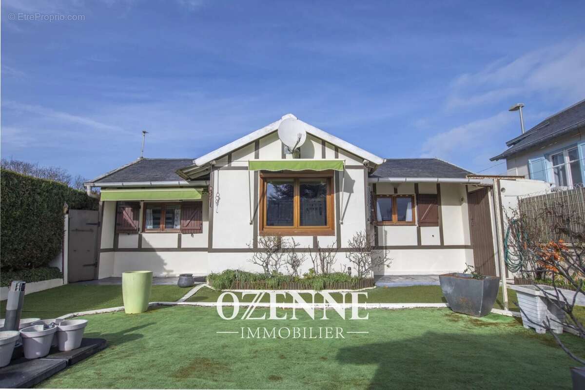 Maison à BENERVILLE-SUR-MER