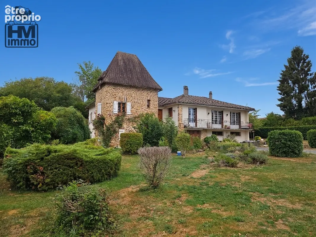 n°7 - Maison à SAINT-YRIEIX-LA-PERCHE