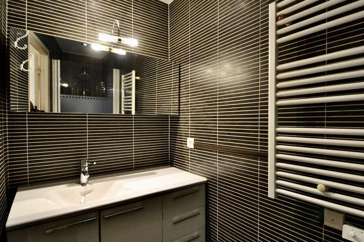 Appartement à LYON-6E