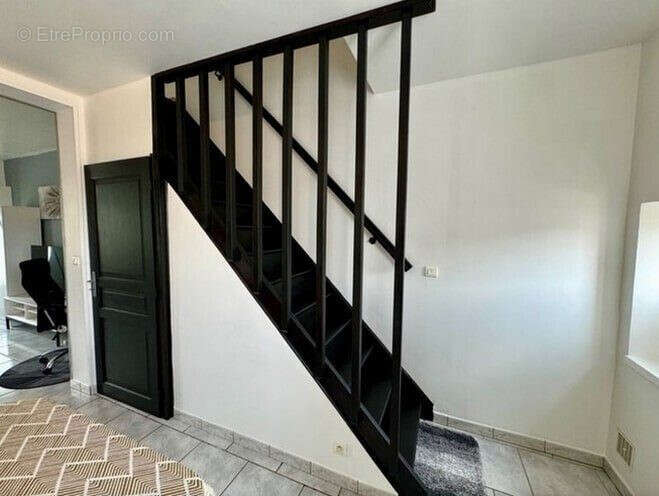 Maison 56 m² à Hirson  - photo 7