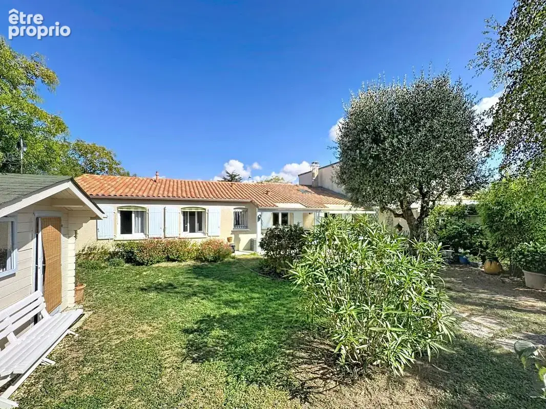 Photo Maison à La Rochelle au prix de 522 500€