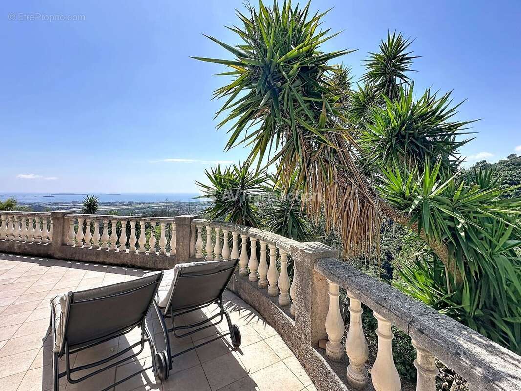 Maison 145 m² à Mandelieu-La-Napoule  - photo 3