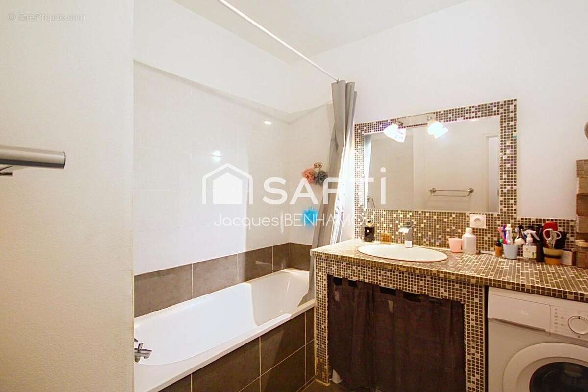 Photo 7 - Appartement à MARSEILLE-10E