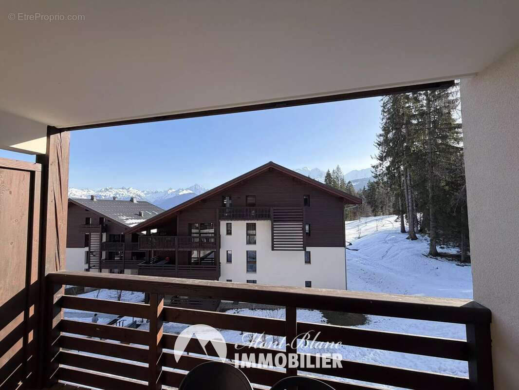 Appartement à COMBLOUX