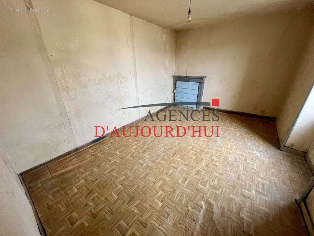 Maison à VILLERS-BOCAGE