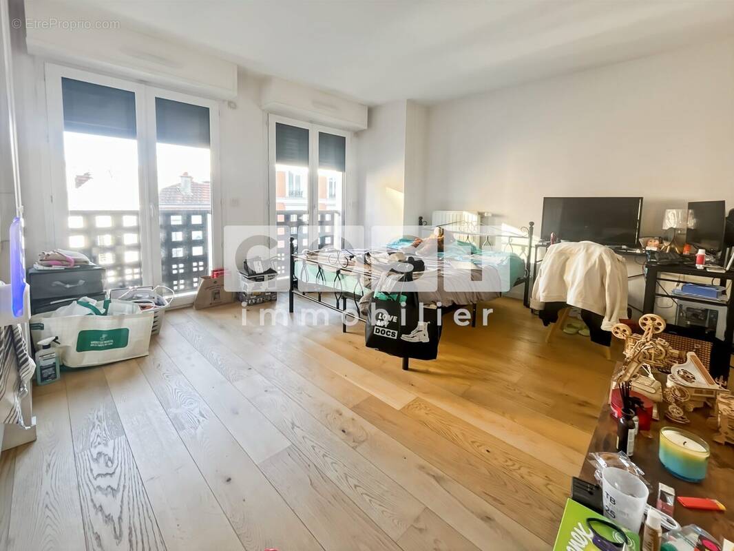 Appartement à BOIS-COLOMBES