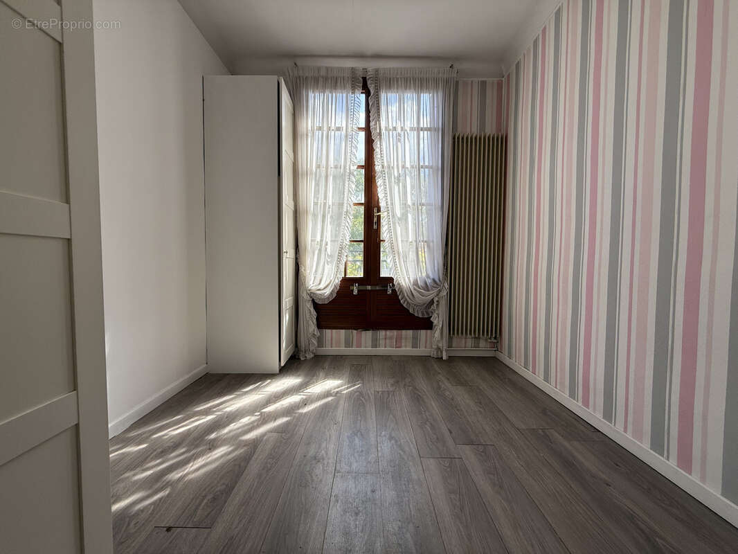 Maison à LE BLANC-MESNIL