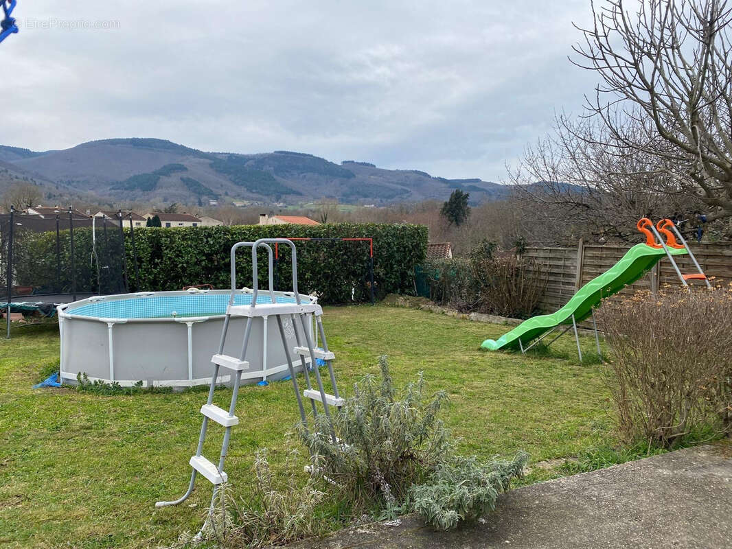 Maison à AIGUEFONDE