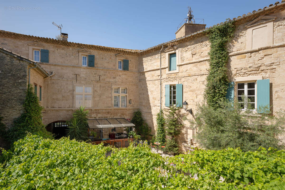 Château médiéval XII e Siecle rénové entre mer et Montagne avec vue  en 360 degrés sur la vallée verdoyante - photo 43