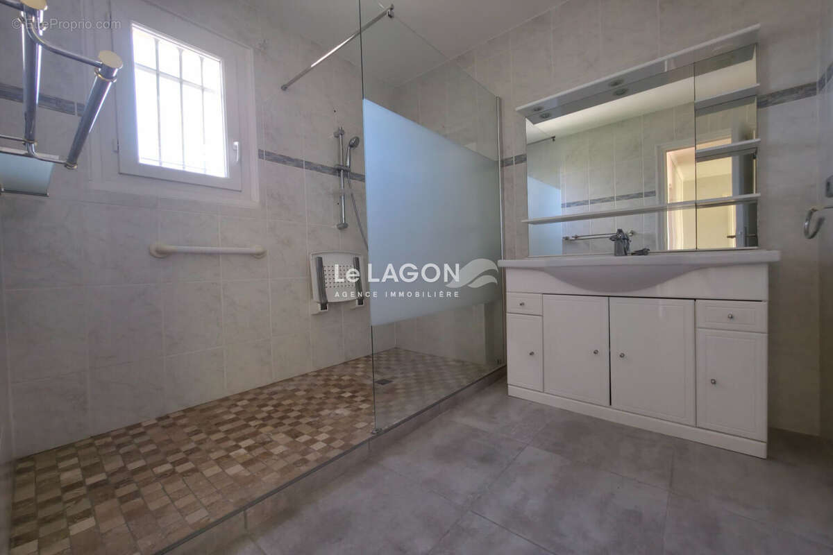 Maison 105 m² à Canet-En-Roussillon  - photo 4