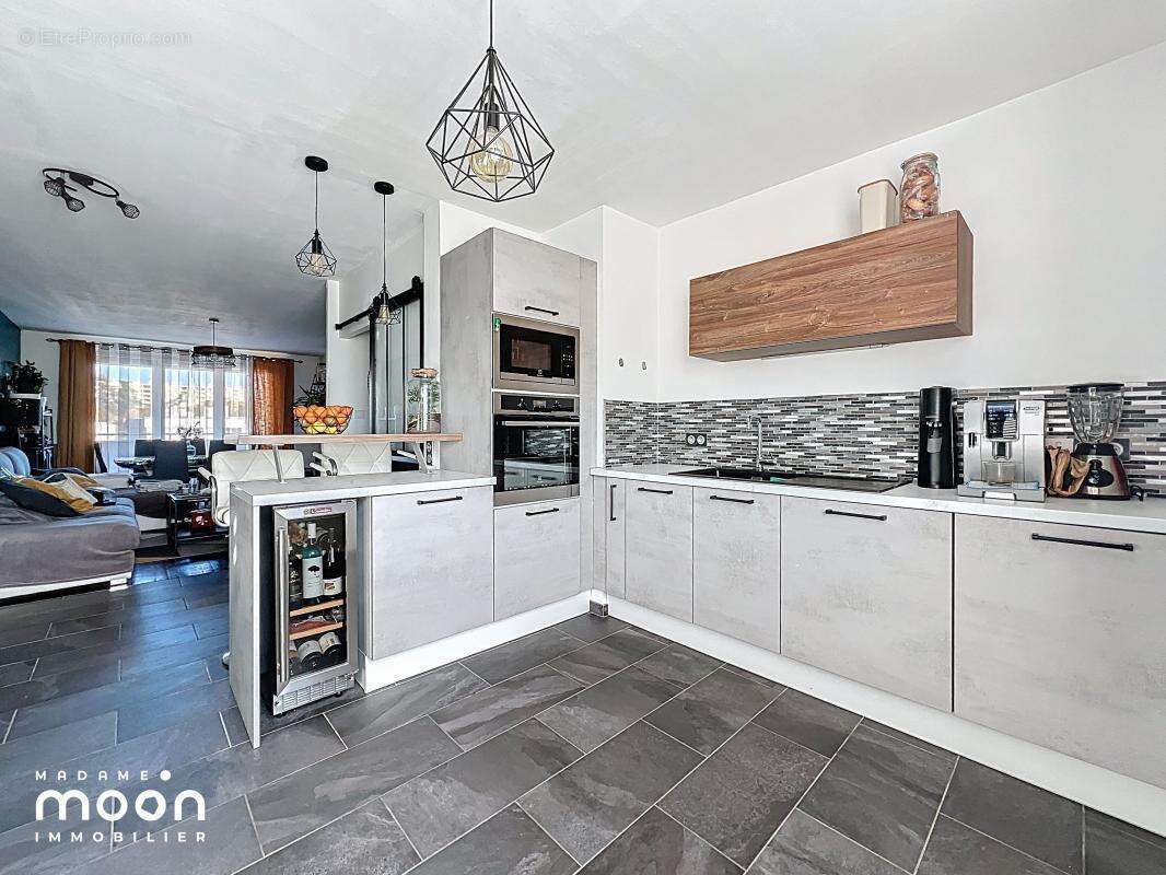 Appartement à LYON-5E