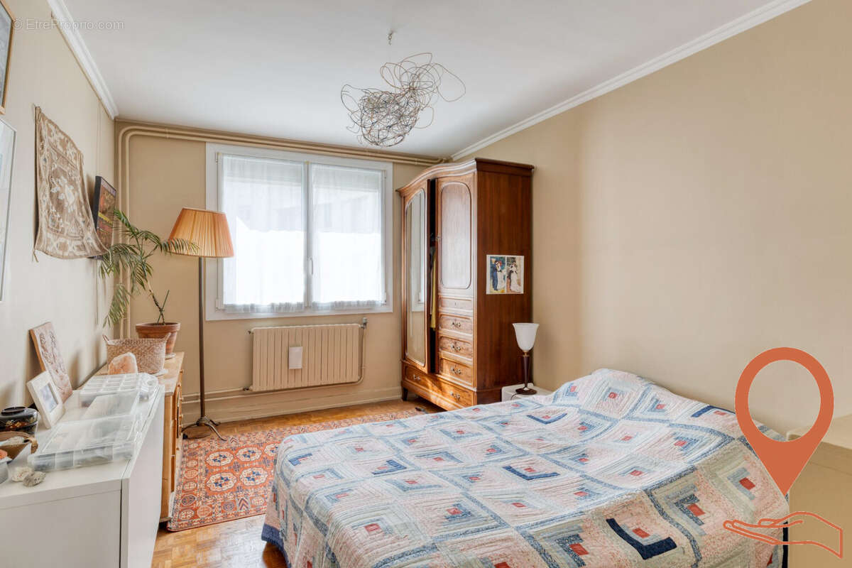 Appartement 90 m² à Paris-18e  - photo 6