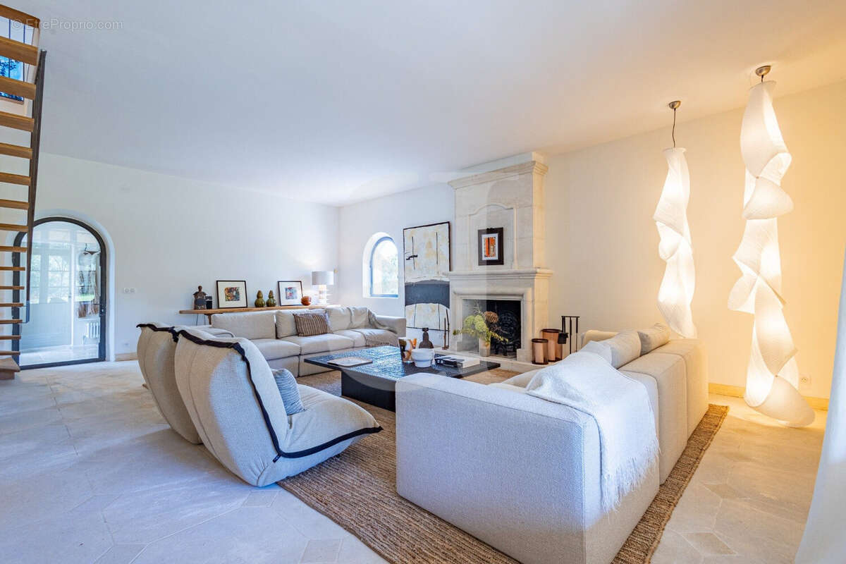 Maison à SAINT-REMY-DE-PROVENCE